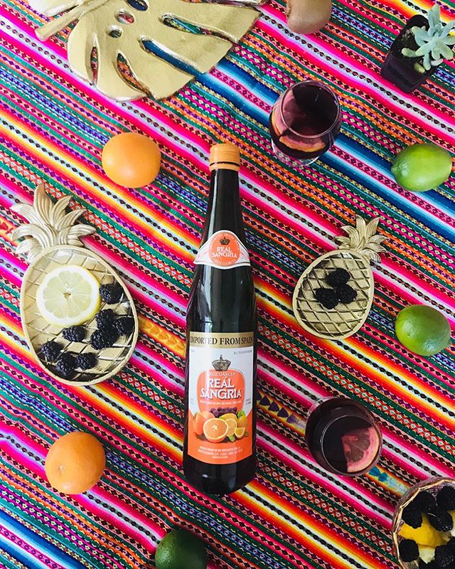 It&rsquo;s my birthday weekend which a three day affair so we&rsquo;re letting the refreshing cocktails flow with delicious @realsangriausa #HappyBirthdayToMe #RealSangria #ItsHipToSip #RealSangriaMoment
